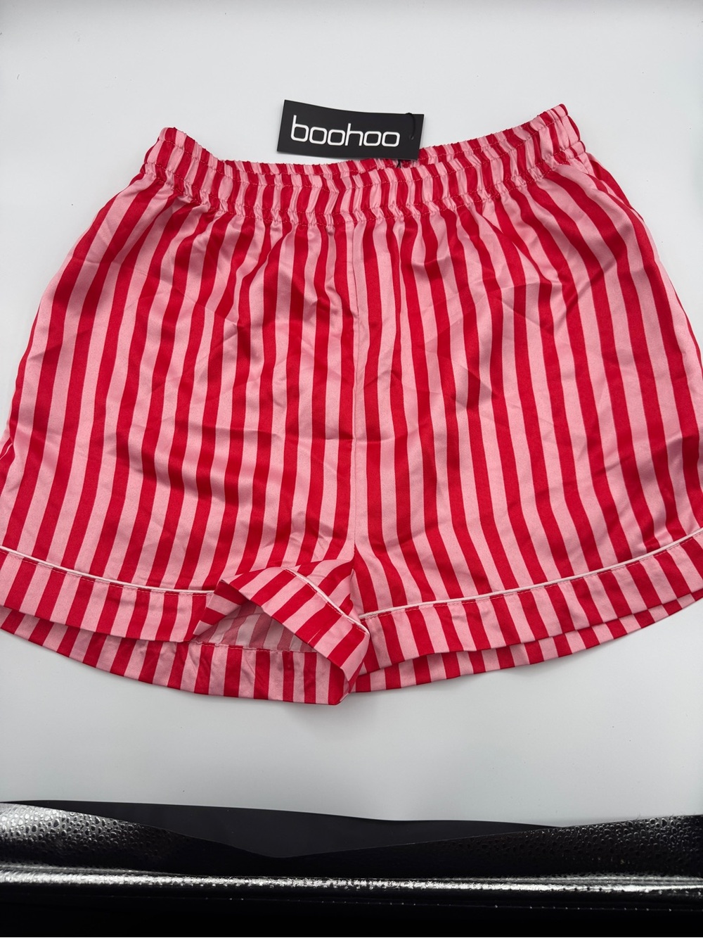 Boohoo Pink & Red Vertical Stripe Elastic Waist Shorts